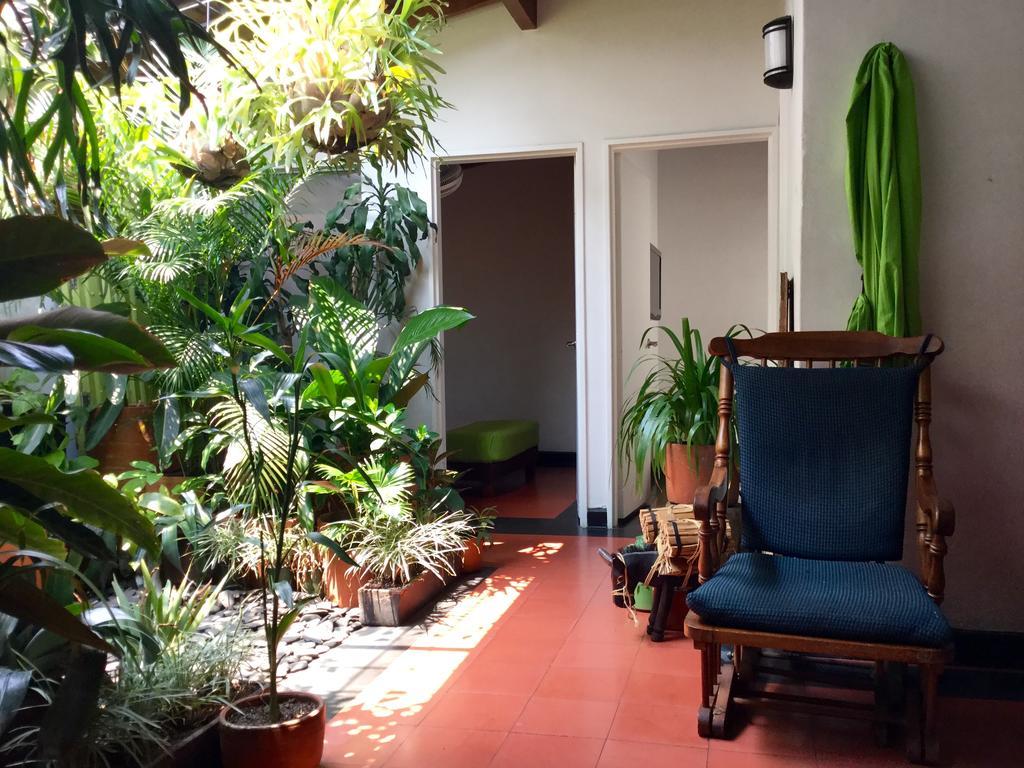 Saman Hostel מדיין מראה חיצוני תמונה