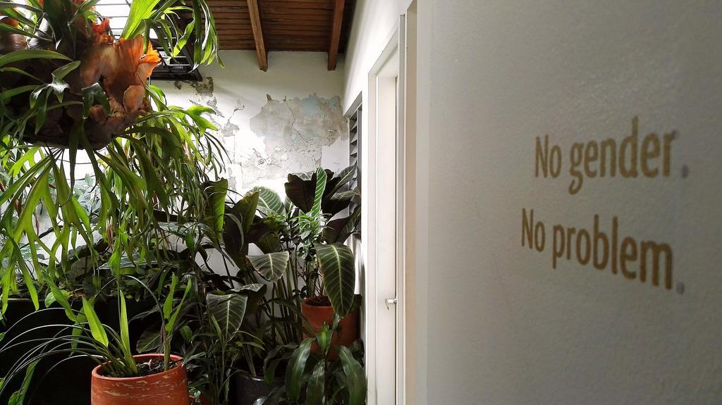 Saman Hostel מדיין מראה חיצוני תמונה