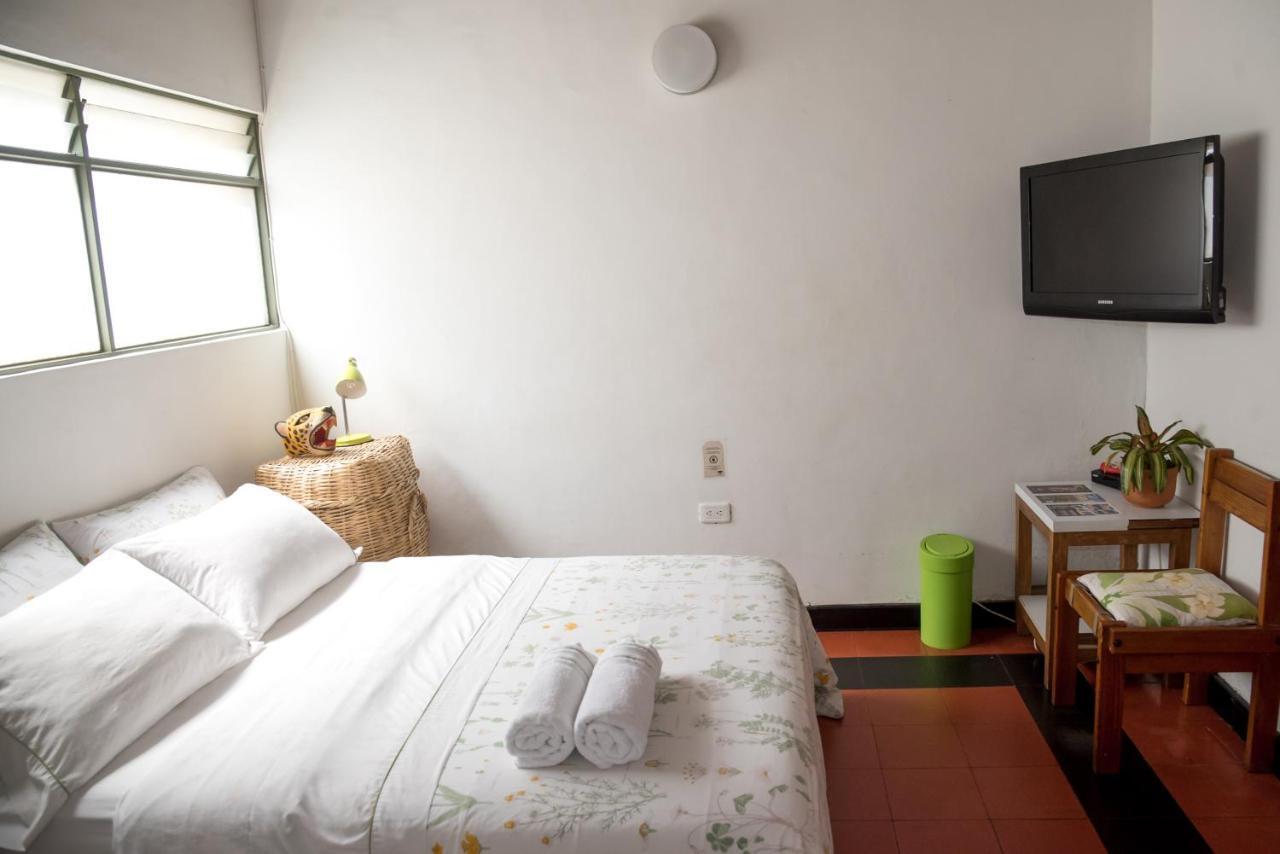 Saman Hostel מדיין מראה חיצוני תמונה